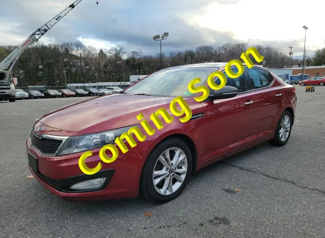 2011 Kia Optima EX's photo