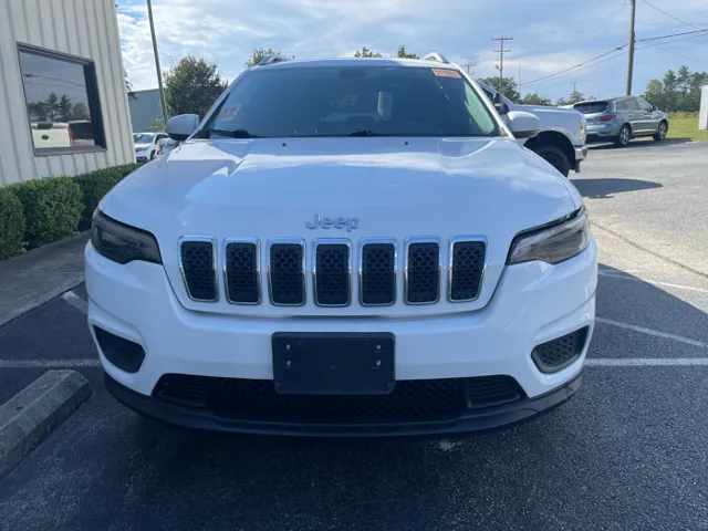 2020 Jeep Cherokee Latitude photo 2