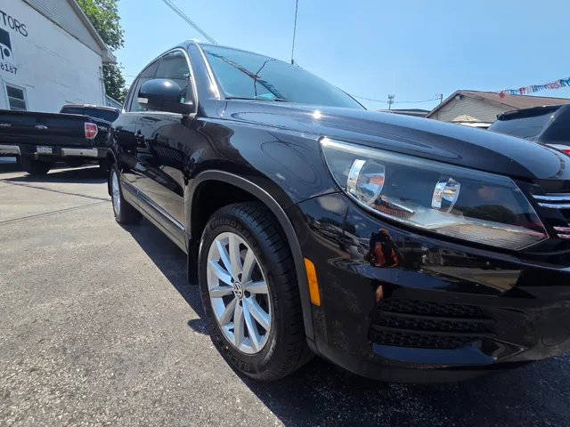 2017 Volkswagen Tiguan Wolfsburg Edition - Photo 16