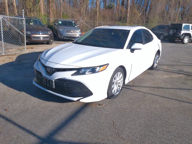 2018 Toyota Camry LE