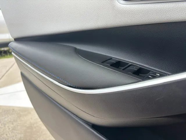 2022 Toyota Corolla SE - Photo 15