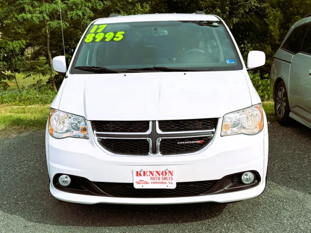 2017 Dodge Grand Caravan SXT's photo