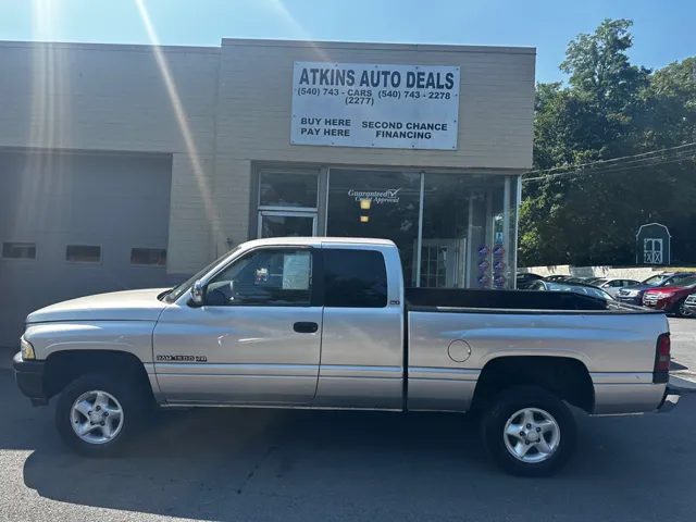 1997 Dodge Ram Pickup ST