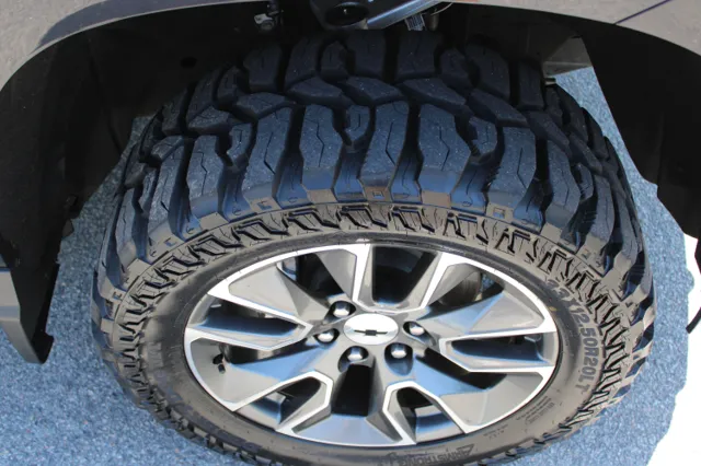 2024 Chevrolet Silverado 1500 RST - Photo 16
