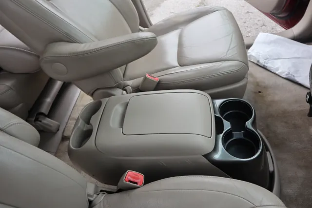 2009 Toyota Sienna Limited - Photo 37