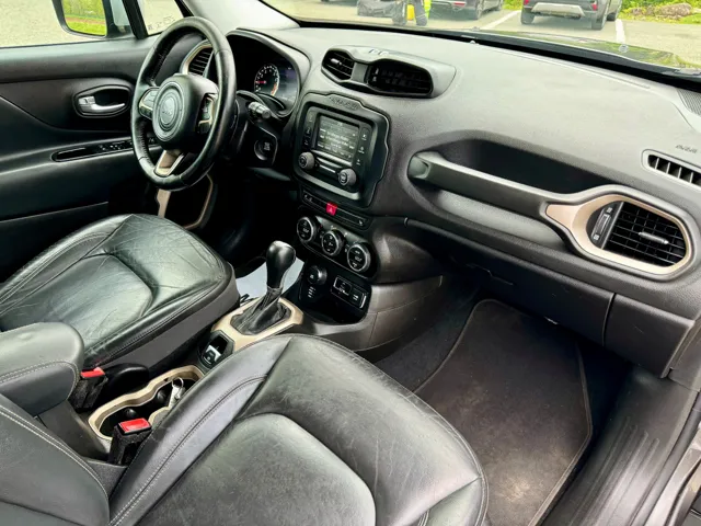 2017 Jeep Renegade Limited - Photo 28