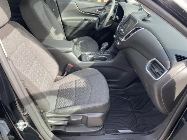 2023 Chevrolet Equinox LT - Photo 16