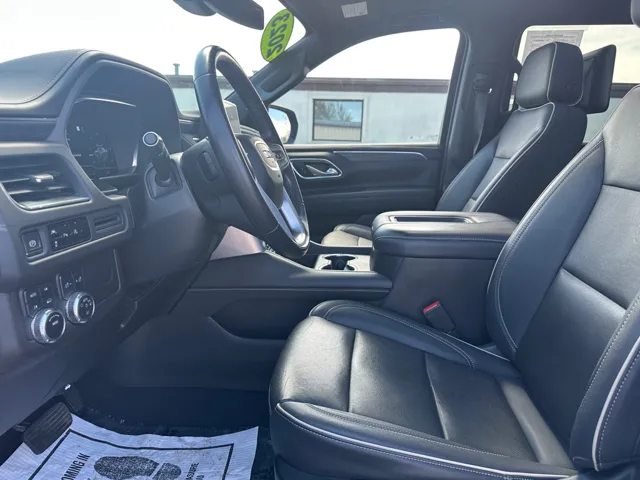 2023 GMC Yukon SLT - Photo 9