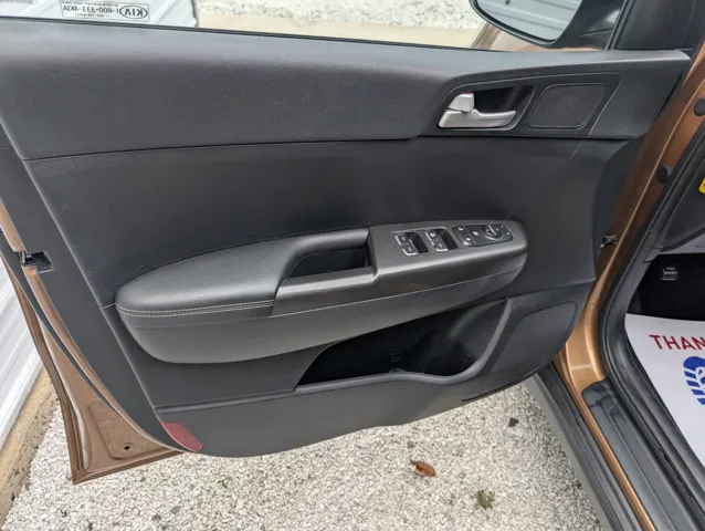 2017 Kia Sportage LX photo 6
