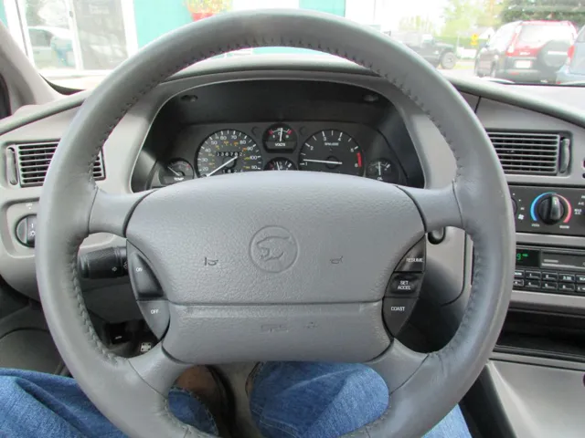 1996 Mercury Cougar - Photo 10