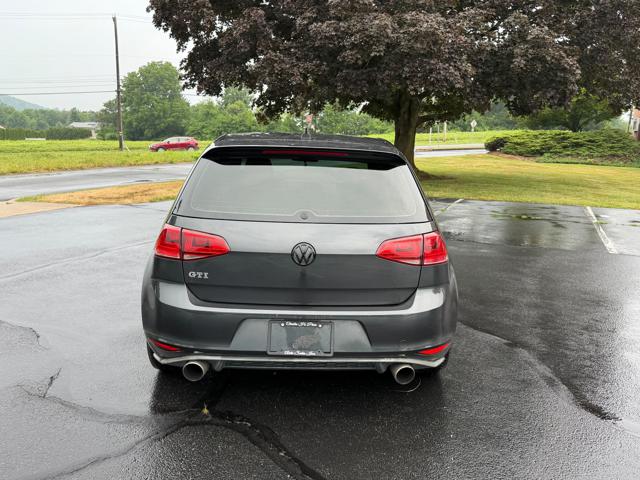 2015 Volkswagen GTI S 6M 2-Door