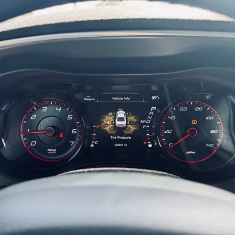 2019 Dodge Charger SXT - Photo 11