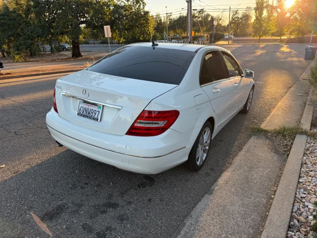 2012 Mercedes-Benz C-Class C250 Sport - Photo 8