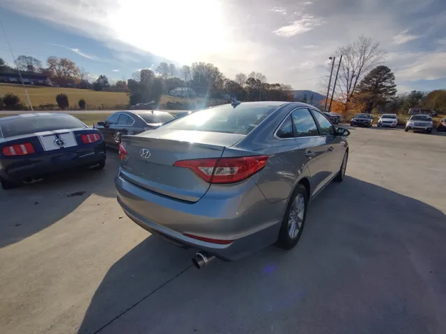 2016 Hyundai Sonata SE - Photo 7