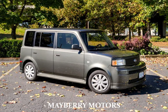 2005 Scion xB