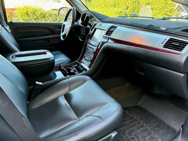 2012 Cadillac Escalade ESV Base - Photo 44