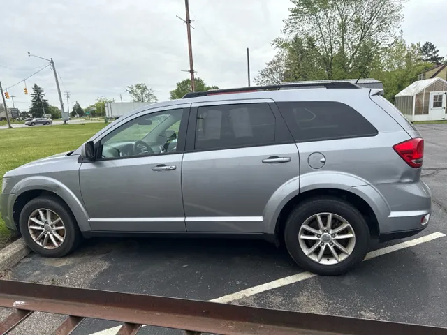 2017 Dodge Journey SXT's photo