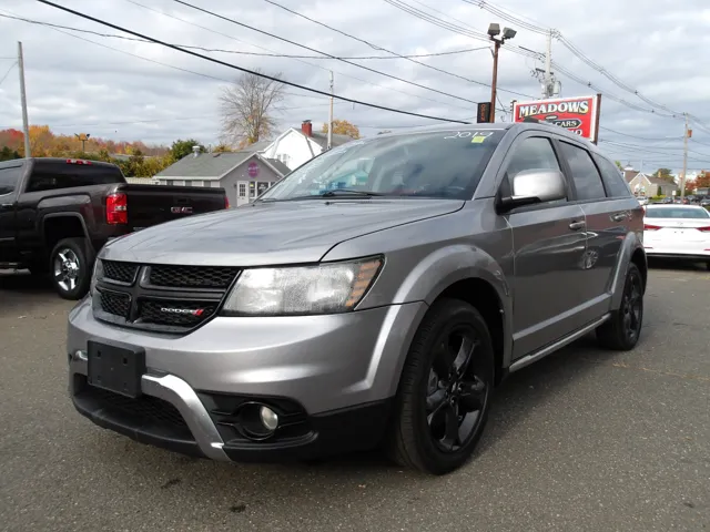 2019 Dodge Journey Crossroad's photo
