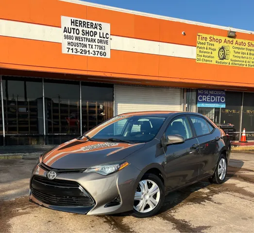2018 Toyota Corolla LE