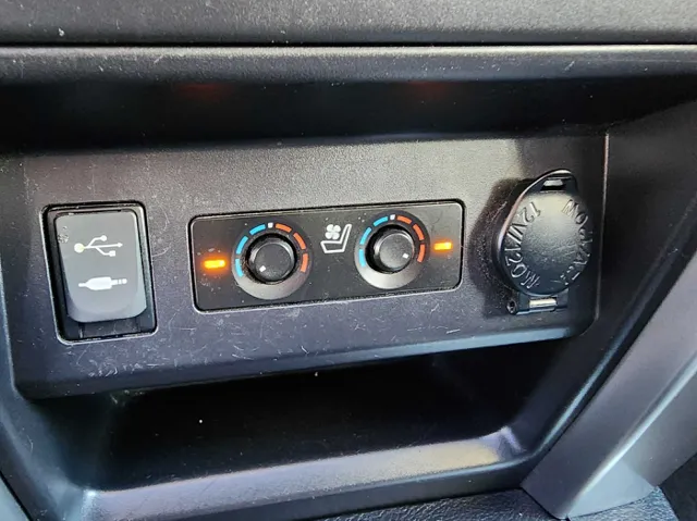 2014 Toyota 4Runner Limited - Photo 24