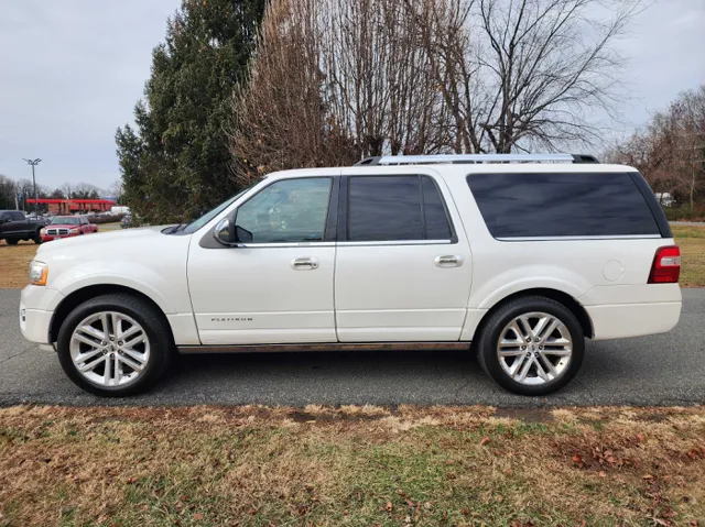 2015 Ford Expedition Platinum's photo