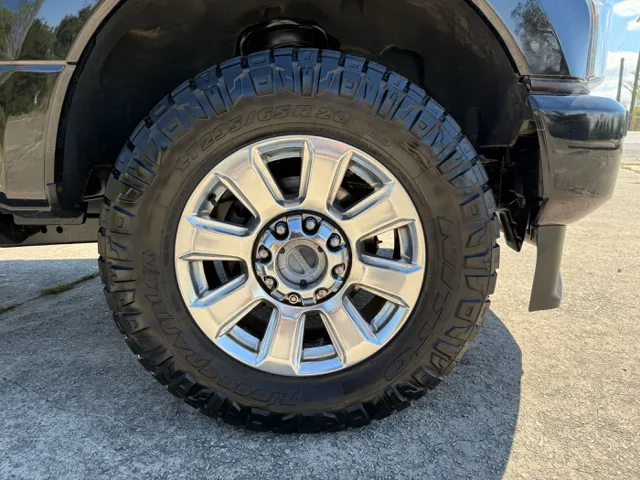 2020 Ford F-350 Super Duty Platinum - Photo 10