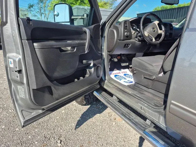 2012 Chevrolet Silverado 2500HD photo 12