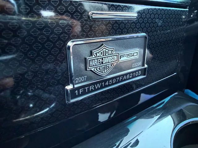 2007 Ford F-150 Harley-Davidson - Photo 20