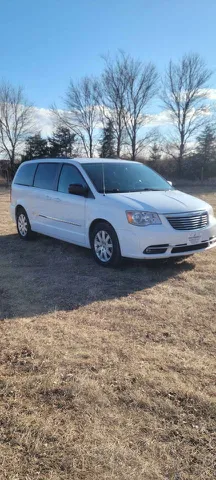 2016 Chrysler Town & Country