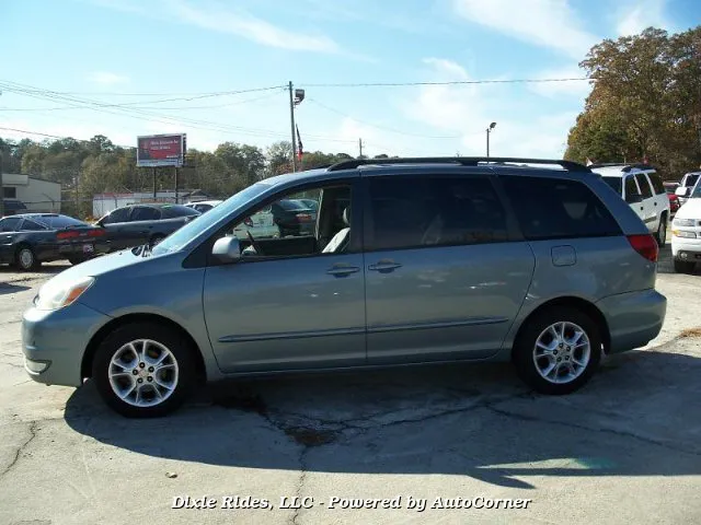 2004 Toyota Sienna XLE Limited