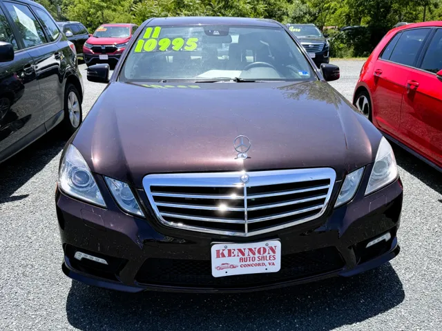 2011 Mercedes-Benz E-Class E550 Luxury's photo