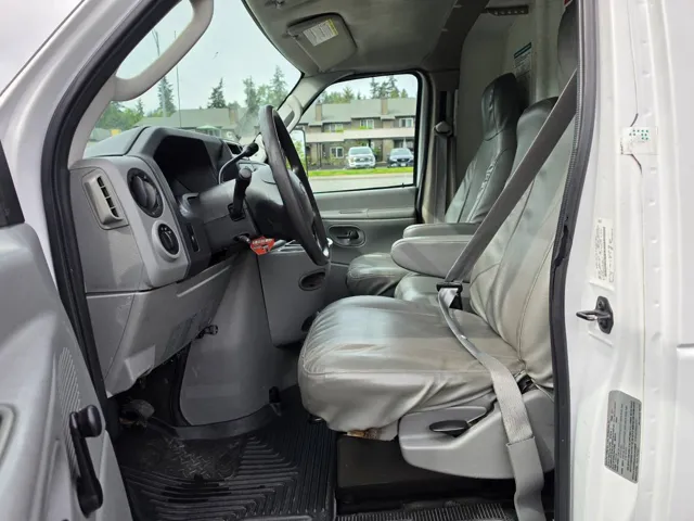 2011 Ford Econoline - Photo 9