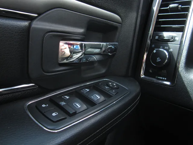 2015 RAM Ram 1500 Sport - Photo 16