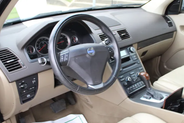 2013 Volvo XC90 photo 20