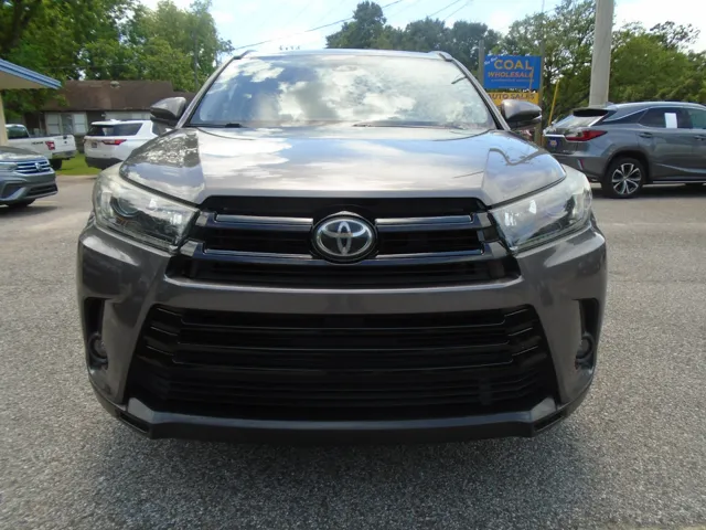 2019 Toyota Highlander SE - Photo 29