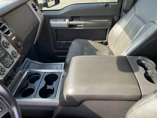 2015 Ford F-350 photo 14