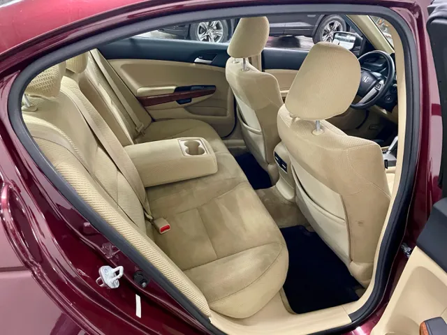 2011 Honda Accord EX photo 13