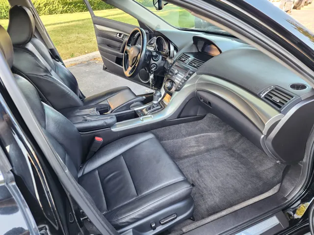 2011 Acura TL photo 12