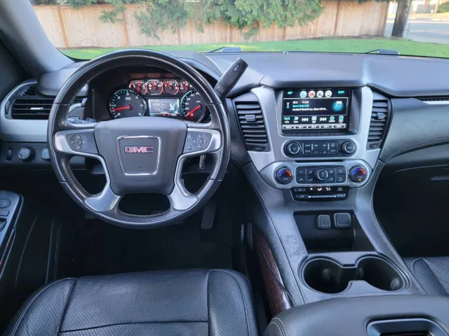 2018 GMC Yukon XL SLE - Photo 11