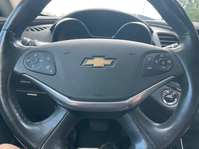 2014 Chevrolet Impala LTZ photo 14