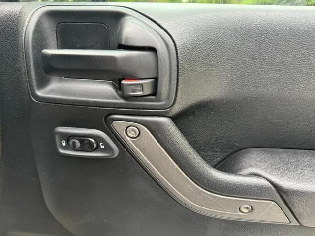 2018 Jeep Wrangler JK Unlimited Sport S - Photo 39