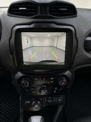 2022 Jeep Renegade Altitude - Photo 16