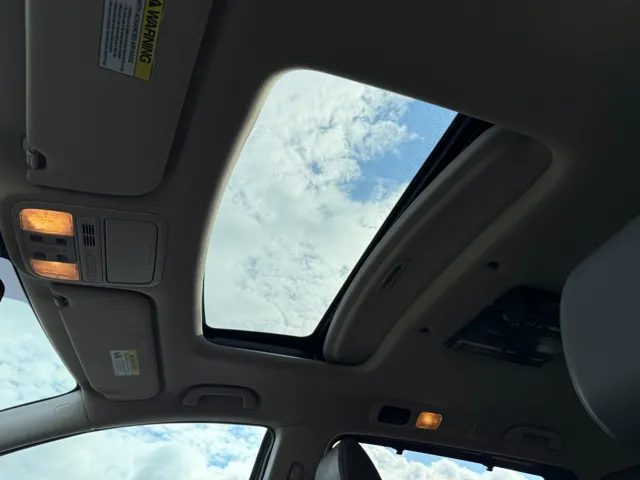 2015 Honda Odyssey EX-L photo 12