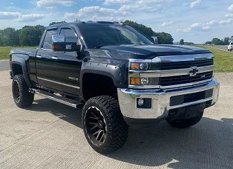 2017 Chevrolet Silverado HD LTZ 4WD Double Cab Standard Box's photo