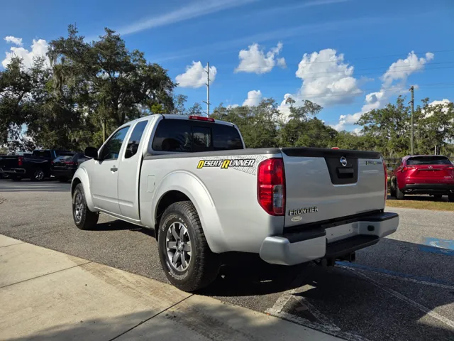 2016 Nissan Frontier photo 4