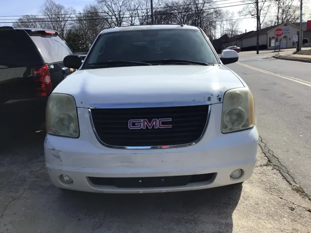 2007 GMC Yukon XL's photo