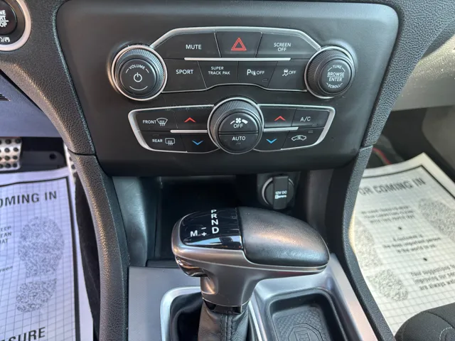 2021 Dodge Charger R/T photo 13