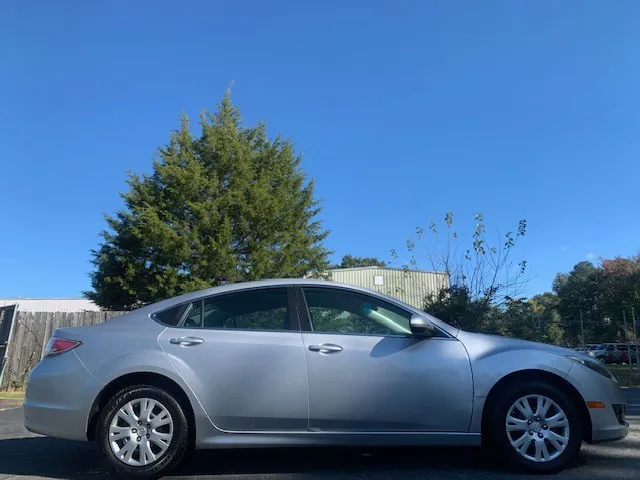 2011 Mazda Mazda6 i Sport photo 10
