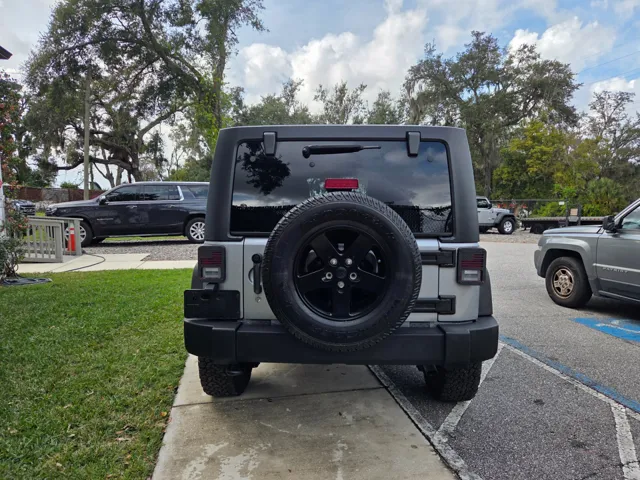 2016 Jeep Wrangler Unlimited Black Bear photo 4