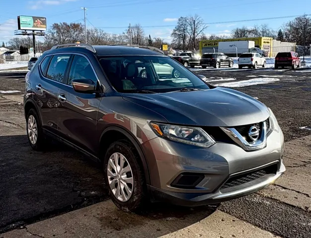 2015 Nissan Rogue's photo